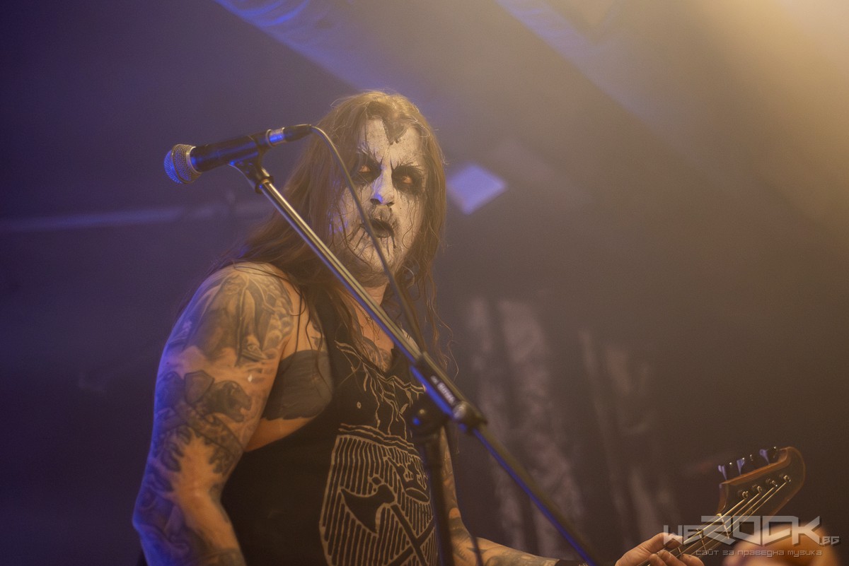 taake